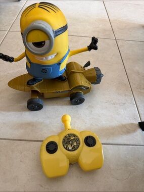 Yellow Minion Remote Control Skateboard Toy by